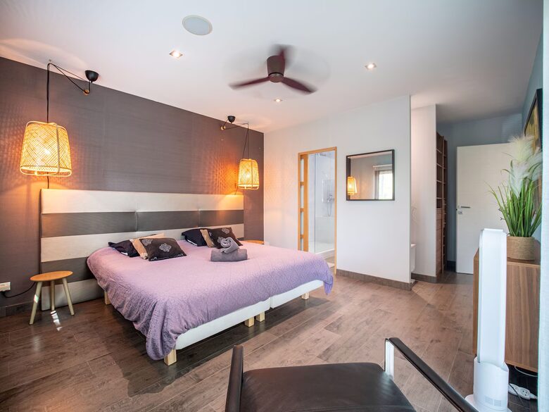 A Contemporary South of France Villa for Private Spa Days - Saint-Gély-du-Fesc, France