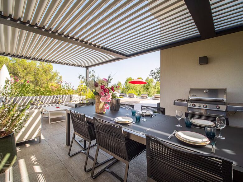 A Contemporary South of France Villa for Private Spa Days - Saint-Gély-du-Fesc, France