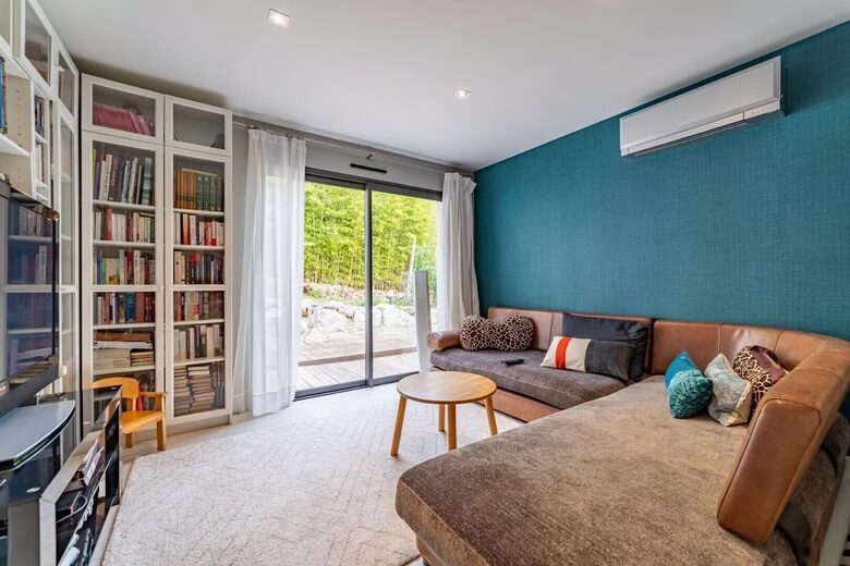 A Contemporary South of France Villa for Private Spa Days - Saint-Gély-du-Fesc, France