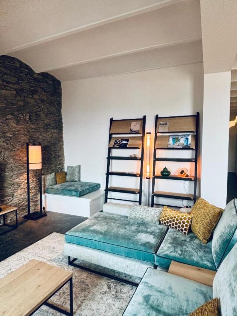 Elegant Coastal Apartment in Cadaqués - Cadaqués, Spain