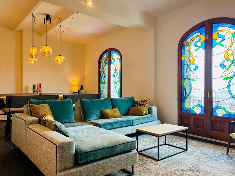 Elegant Coastal Apartment in Cadaqués - Cadaqués, Spain