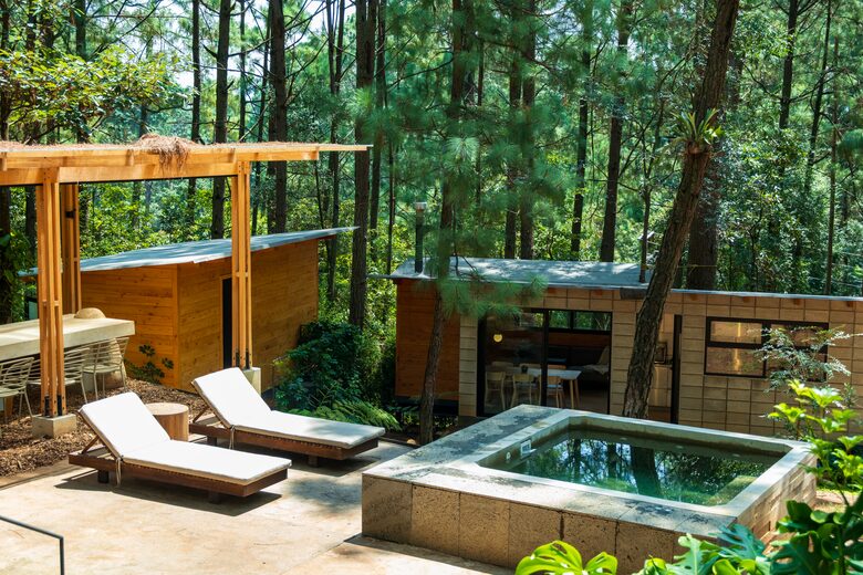 Modern Forest Retreat Among the Pines of Valle de Bravo - Valle de Bravo, Mexico