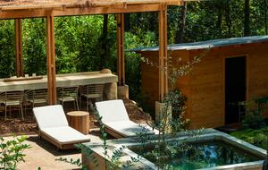 Modern Forest Retreat Among the Pines of Valle de Bravo - Valle de Bravo, Mexico