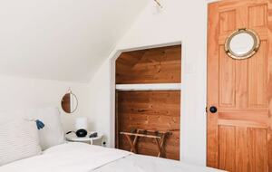 Sandbanks Dunes Retreat with West Lake Sunsets - Picton, Canada