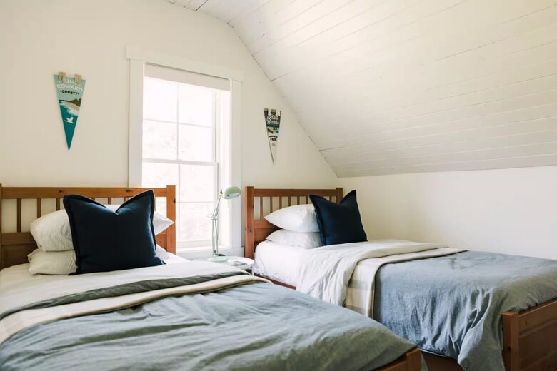 Sandbanks Dunes Retreat with West Lake Sunsets - Picton, Canada