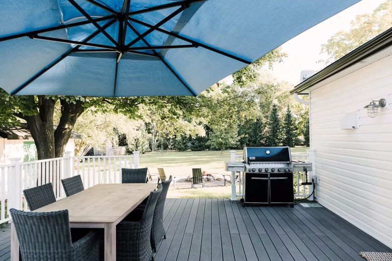 Sandbanks Dunes Retreat with West Lake Sunsets - Picton, Canada