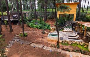 Modern Forest Retreat Among the Pines of Valle de Bravo - Valle de Bravo, Mexico