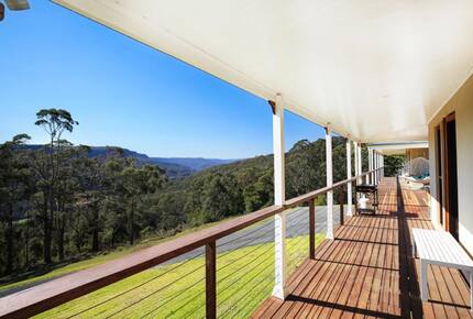 96-Acre Kangaroo Valley Lodge with Mountain Views - Bellawongarah, Australia