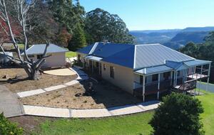 96-Acre Kangaroo Valley Lodge with Mountain Views - Bellawongarah, Australia