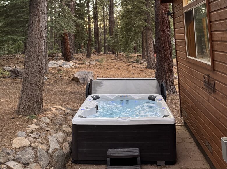 Inviting Mountain Home Surrounded by Truckee Pines - Truckee, California