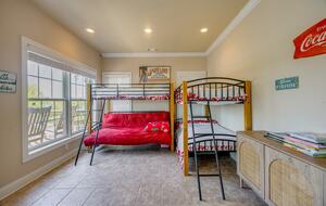 Lewis Smith Lakefront Retreat with Private Boat Slip - Bremen, Alabama