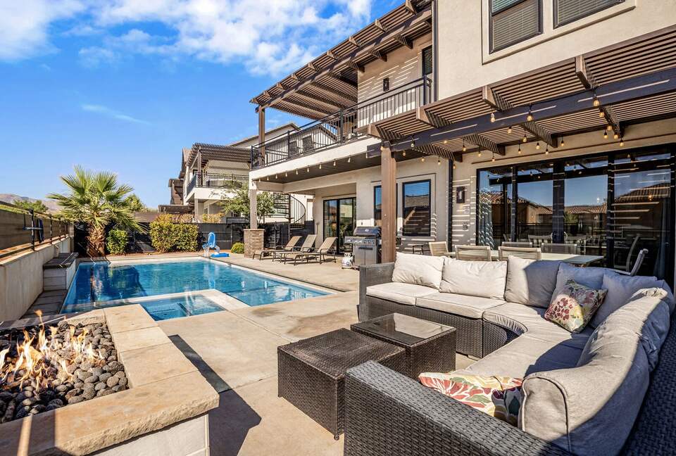 Snow Canyon Retreat with Private Pool and Resort Amenities - Santa Clara, Utah