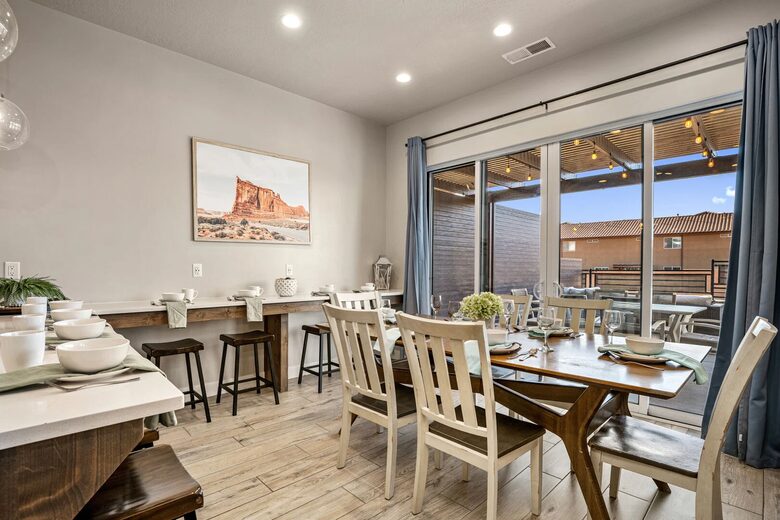 Snow Canyon Retreat with Private Pool and Resort Amenities - Santa Clara, Utah
