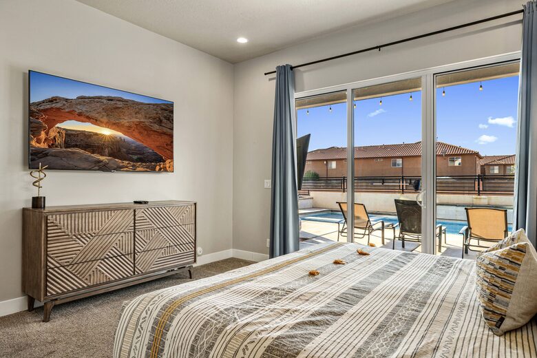 Snow Canyon Retreat with Private Pool and Resort Amenities - Santa Clara, Utah