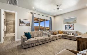 Snow Canyon Retreat with Private Pool and Resort Amenities - Santa Clara, Utah