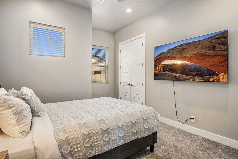 Snow Canyon Retreat with Private Pool and Resort Amenities - Santa Clara, Utah
