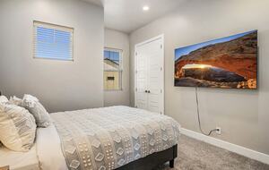 Snow Canyon Retreat with Private Pool and Resort Amenities - Santa Clara, Utah