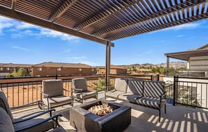 Snow Canyon Retreat with Private Pool and Resort Amenities - Santa Clara, Utah