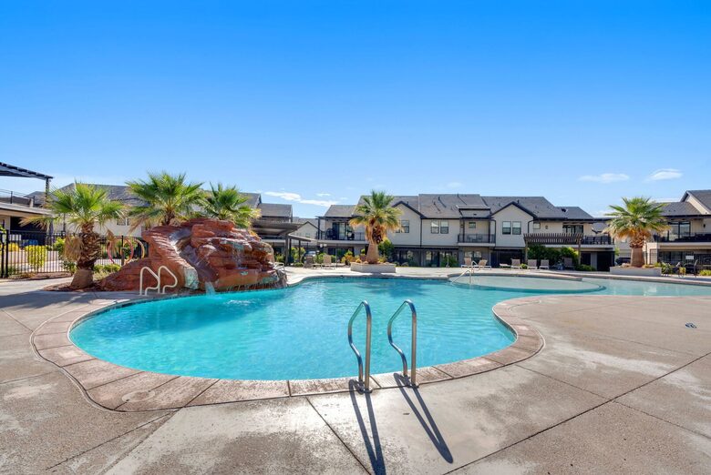 Snow Canyon Retreat with Private Pool and Resort Amenities - Santa Clara, Utah