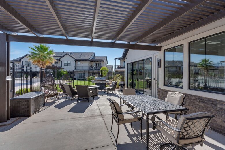 Snow Canyon Retreat with Private Pool and Resort Amenities - Santa Clara, Utah