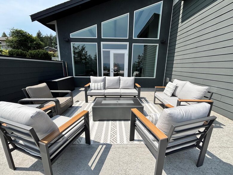 Luxury Lakeview Home - Kelowna, British Columbia - West Kelowna, Canada