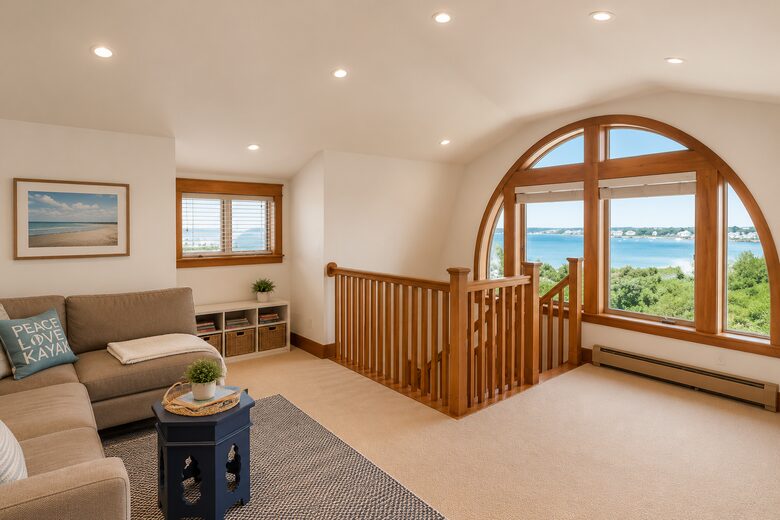 Timeless Maine Coastal Retreat with Panoramic Views - Biddeford, Maine