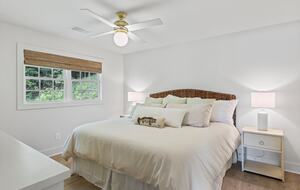 Lake Martin Cabin Retreat - Alexander City, Alabama