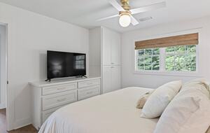 Lake Martin Cabin Retreat - Alexander City, Alabama