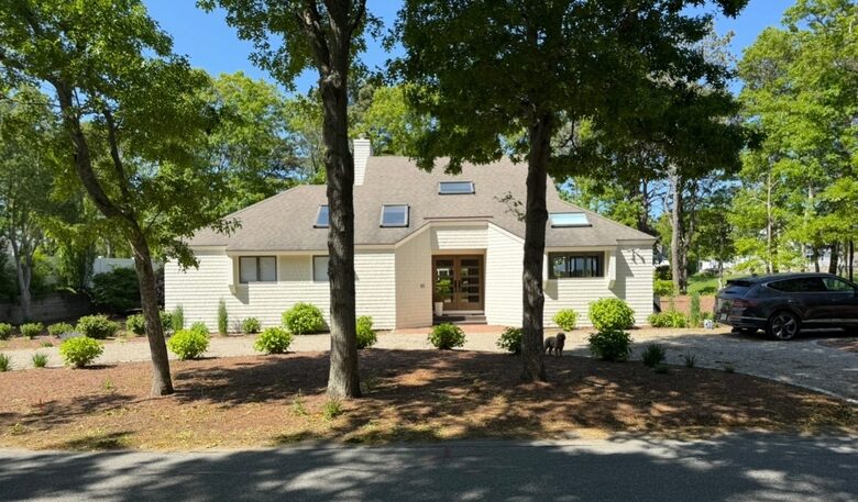 Fairway Retreat in New Seabury | Golf Course Views & Coastal Living - Mashpee, Massachusetts
