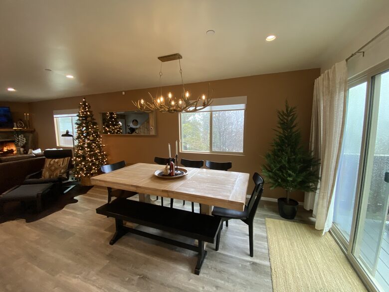 Twin Peaks Mountain Retreat with Scenic Deck and Fireplace - Twin Peaks, California