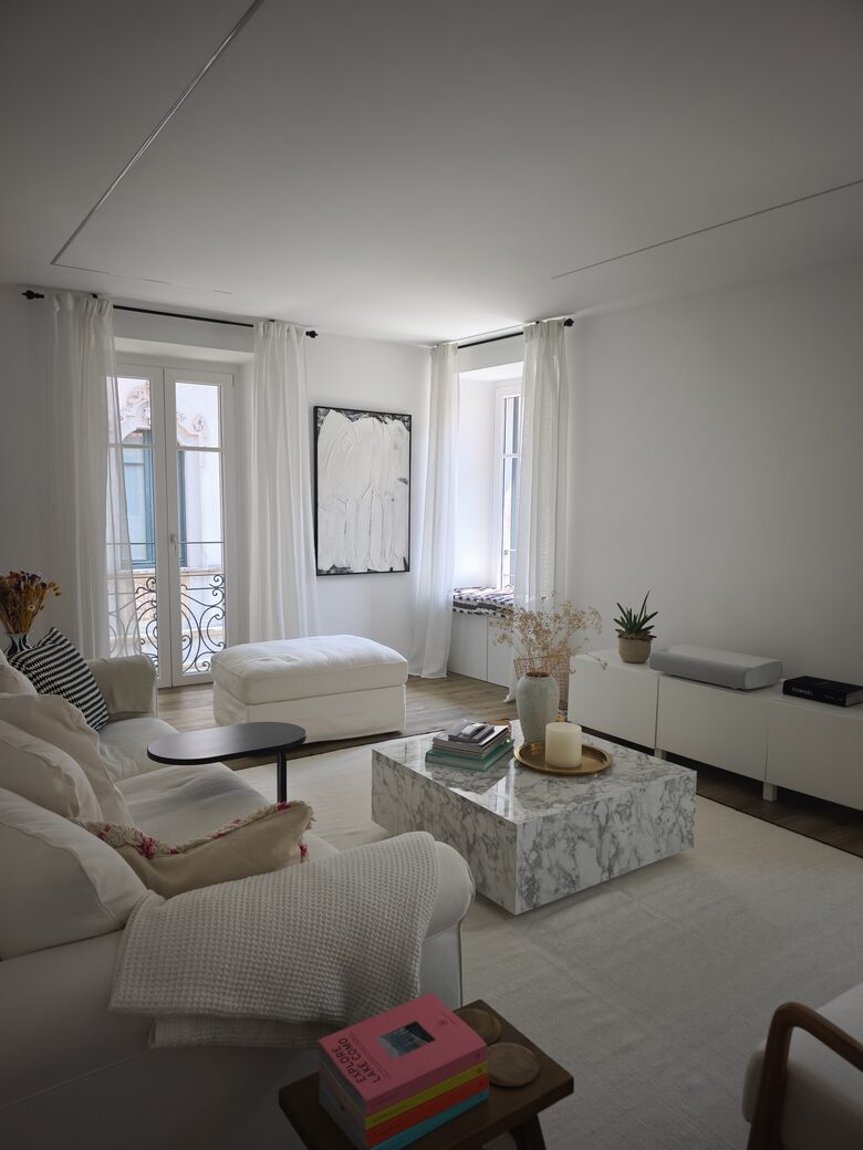 Scandinavian Elegance in Como - Como, Italy