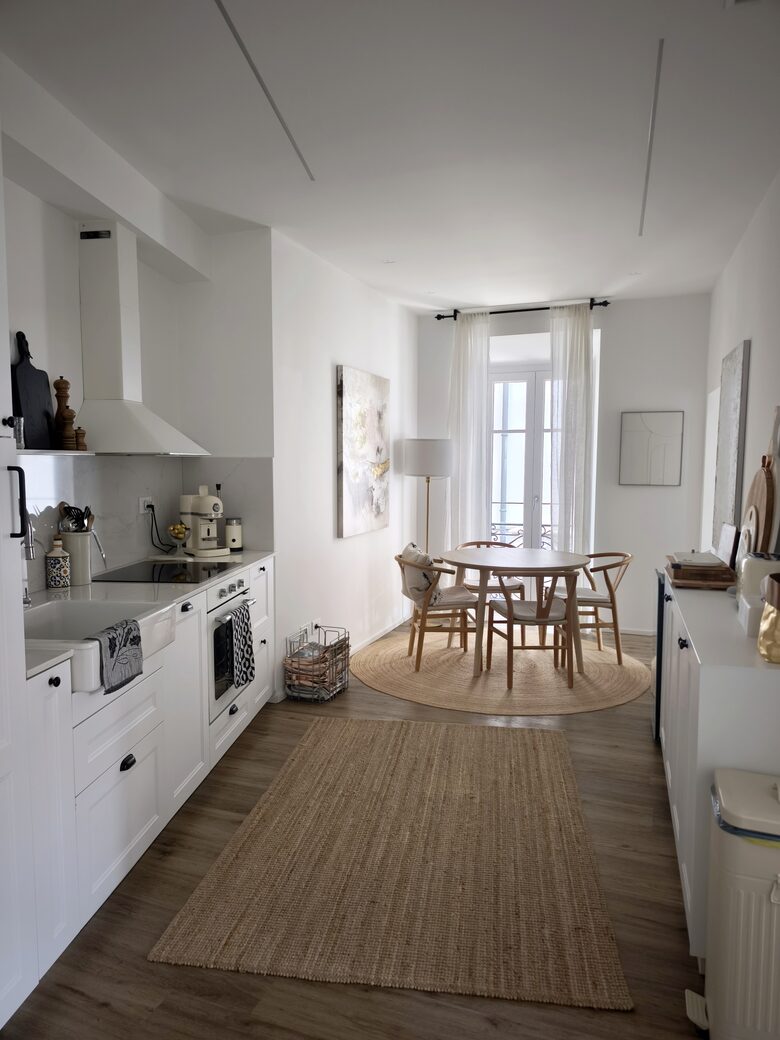Scandinavian Elegance in Como - Como, Italy