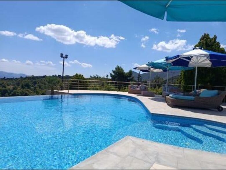 Garden and Pool Villa in East Attica - Agii Apostoli, Greece