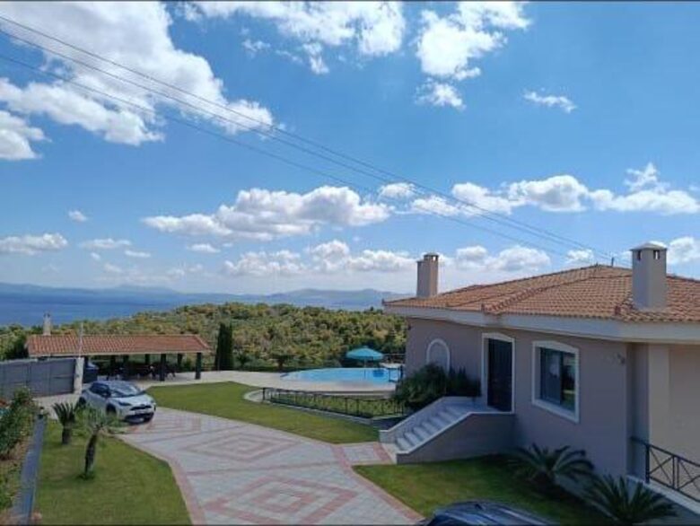 Garden and Pool Villa in East Attica - Agii Apostoli, Greece