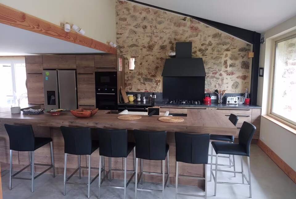 The Off Grid Bergerie - Fitou, France