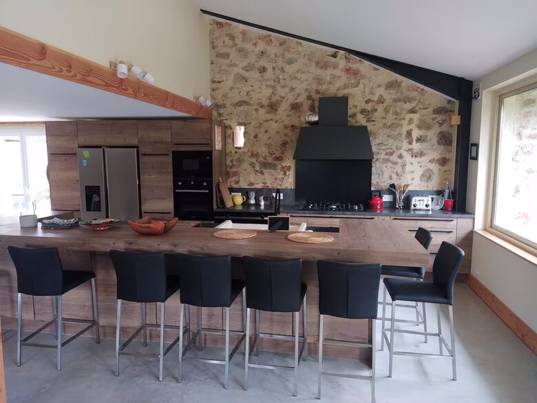 The Off Grid Bergerie - Fitou, France