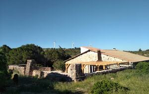 The Off Grid Bergerie - Fitou, France