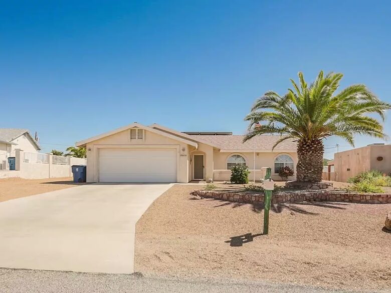 Desert Retreat in Lake Havasu City - Lake Havasu City, Arizona