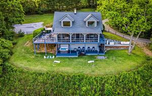 Smoky Mountain Cabin with Panoramic Views and Private Hot Tub - Tallassee, Tennessee