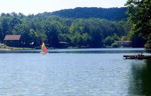 Smoky Mountain Cabin with Panoramic Views and Private Hot Tub - Tallassee, Tennessee