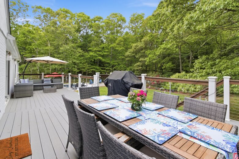 Cape Cod Retreat with Private Pool, Hot Tub and Kayaks - Marstons Mills, Massachusetts