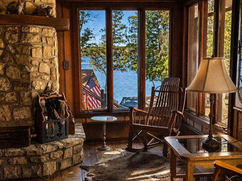 Eagles Nest Lakefront Lodge with Two Private Docks - Ely, Minnesota