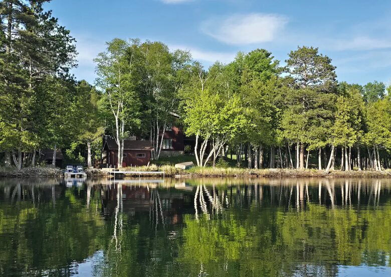 Eagles Nest Lakefront Lodge with Two Private Docks - Ely, Minnesota