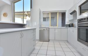 Nelson Bay Retreat with Panoramic Port Stephens Views - Nelson Bay, Australia