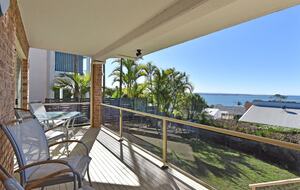 Nelson Bay Retreat with Panoramic Port Stephens Views - Nelson Bay, Australia