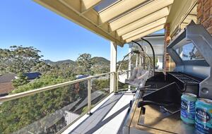 Nelson Bay Retreat with Panoramic Port Stephens Views - Nelson Bay, Australia