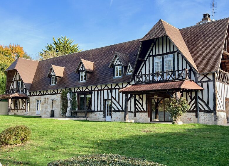Seventeenth Century Norman Country House with Private Pool - Englesqueville-en-Auge, France