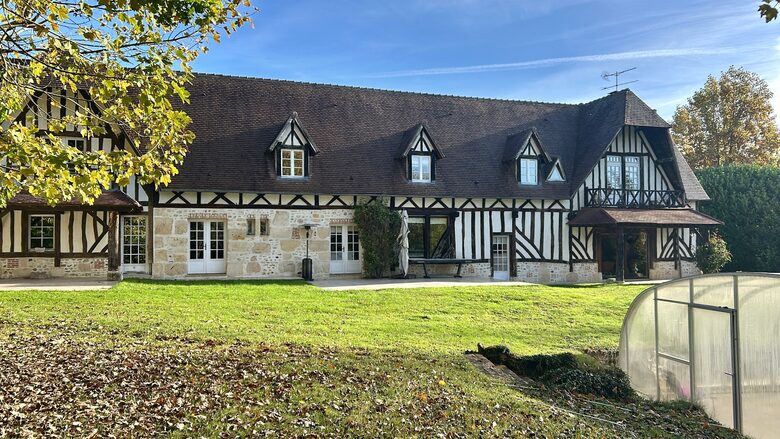 Seventeenth Century Norman Country House with Private Pool - Englesqueville-en-Auge, France