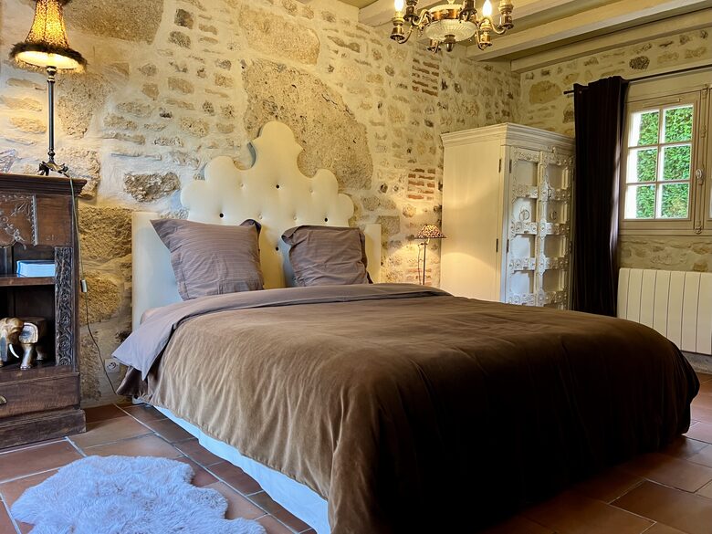 Seventeenth Century Norman Country House with Private Pool - Englesqueville-en-Auge, France