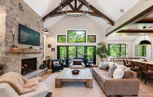 Mountain Chalet with Private Hot Tub Near Loon Mountain Resort - Lincoln, New Hampshire